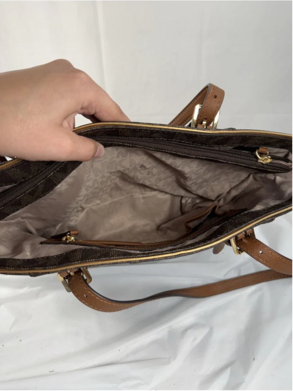 Michael Kors Jet Set East West Medium Tote Brown Signature Logo